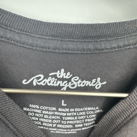 The Rolling Stones Custom Bleached Baby Tee Size Large Upcycled Music Colorful - Picture 7 of 8